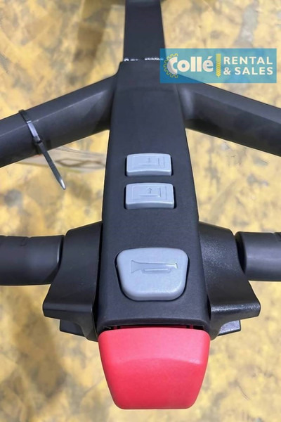 Toyota LHE 130 BT Tyro | 2023 - Transpaleta: foto 4 Toyota LHE 130 BT Tyro | 2023 - Transpaleta: foto 4