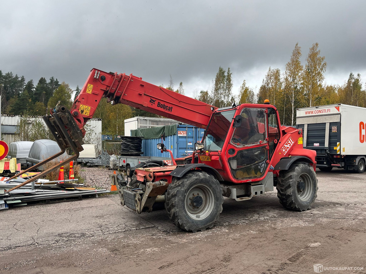 Bobcat T40170, Kurottaja korjattavaksi, 2011, Vantaa - Manipulador telescópico: foto 1 Bobcat T40170, Kurottaja korjattavaksi, 2011, Vantaa - Manipulador telescópico: foto 1