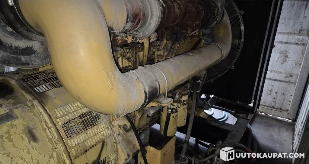 CAT 700 kVA Generator, 2007, 26,230 h, Lempäälä - Generador industriale: foto 4 CAT 700 kVA Generator, 2007, 26,230 h, Lempäälä - Generador industriale: foto 4