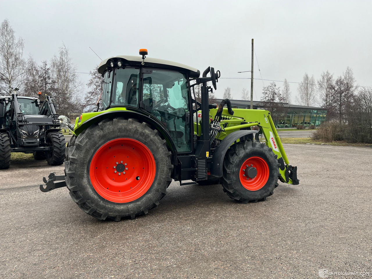 Tractor Claas Arion 420 traktori kuormaajalla, 2020, INTEXW, Salo: foto 8