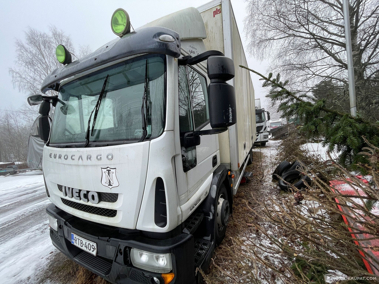 Iveco 140E, 2014 Umpikorinen Kuorma-auto, Hämeenlinna - Camión caja cerrada: foto 3 Iveco 140E, 2014 Umpikorinen Kuorma-auto, Hämeenlinna - Camión caja cerrada: foto 3