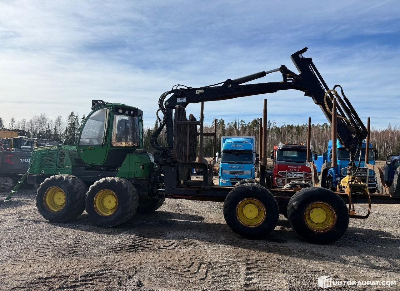 John Deere 1210E, harvester/forwarder, 28,430 h, Lahti - Autocargador: foto 4 John Deere 1210E, harvester/forwarder, 28,430 h, Lahti - Autocargador: foto 4