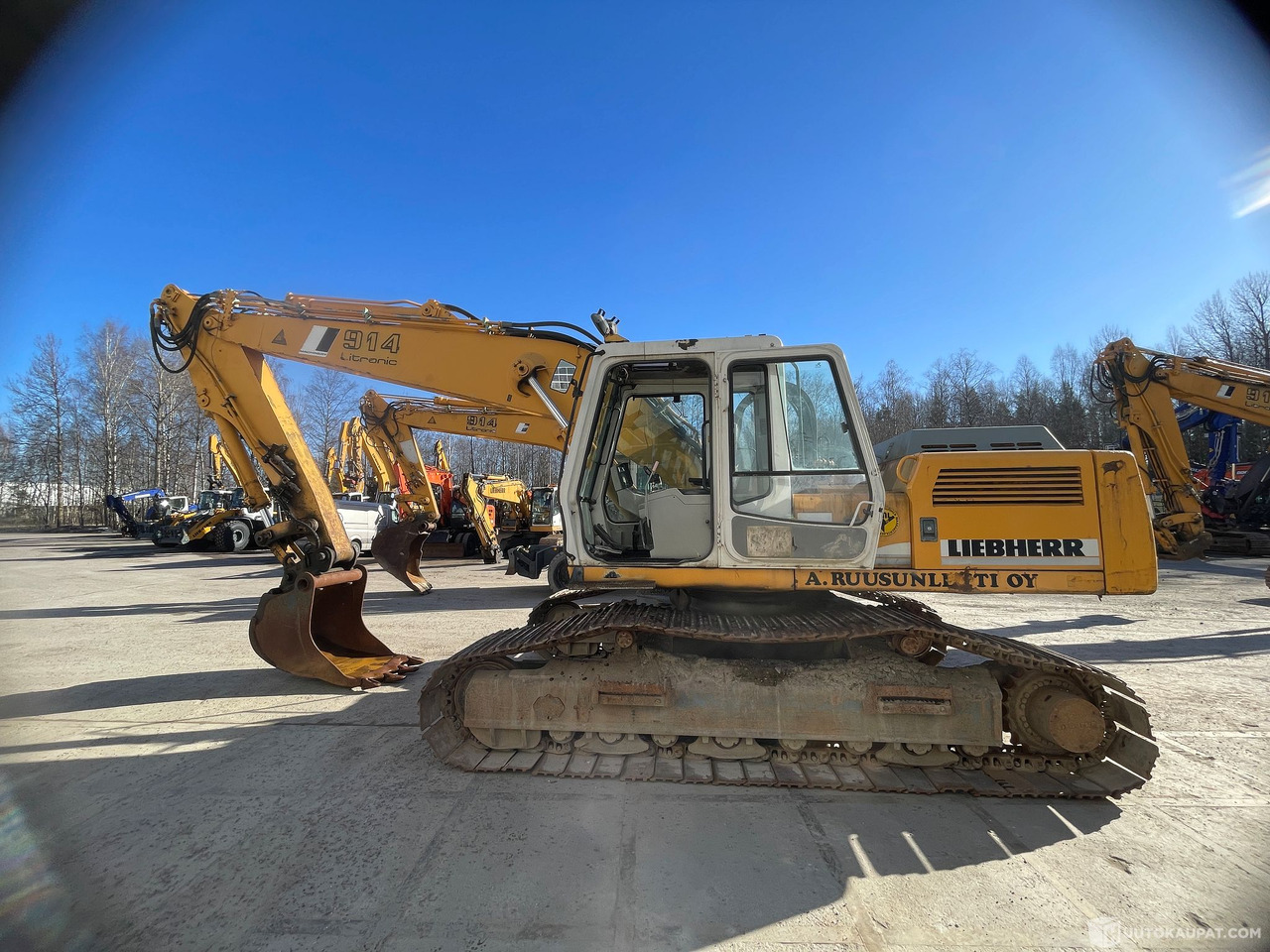 Liebherr R 914 Kaivinkone, Tuusula - Maquinaria de construcción: foto 1 Liebherr R 914 Kaivinkone, Tuusula - Maquinaria de construcción: foto 1