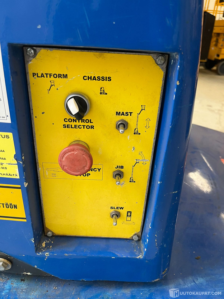 UpRight MB 26, 2002 Kuukulkija, Vantaa - Plataforma de mástil vertical: foto 5 UpRight MB 26, 2002 Kuukulkija, Vantaa - Plataforma de mástil vertical: foto 5