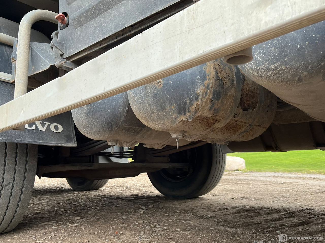 Camión volquete Volvo FM12, maansiirtokuorma-auto kipillä, 8X4, 2005, Vihti: foto 44
