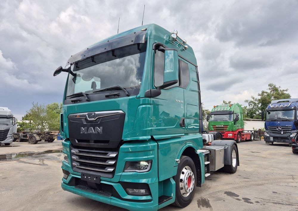MAN TGS 18.510 TGX 18.470 nauka jazdy TOP1 4X2 STANDARD super stan z NIEMIEC / AUTOMAT/ nowy model BEZ HYDRAULIKI - Cabeza tractora: foto 1 MAN TGS 18.510 TGX 18.470 nauka jazdy TOP1 4X2 STANDARD super stan z NIEMIEC / AUTOMAT/ nowy model BEZ HYDRAULIKI - Cabeza tractora: foto 1