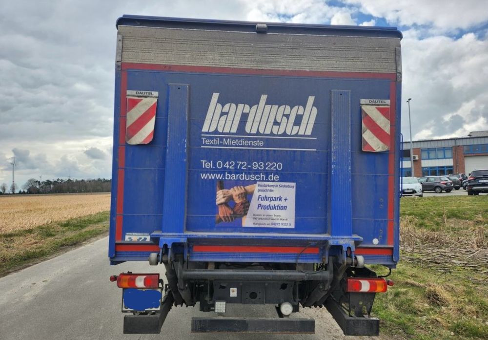 Mercedes-Benz Atego 1524 Z Niemiec TOP 2018 Przód i tył na poduszkach 15t DMC / 7.45m 18 palet TOP STAN - Camión caja cerrada: foto 3 Mercedes-Benz Atego 1524 Z Niemiec TOP 2018 Przód i tył na poduszkach 15t DMC / 7.45m 18 palet TOP STAN - Camión caja cerrada: foto 3