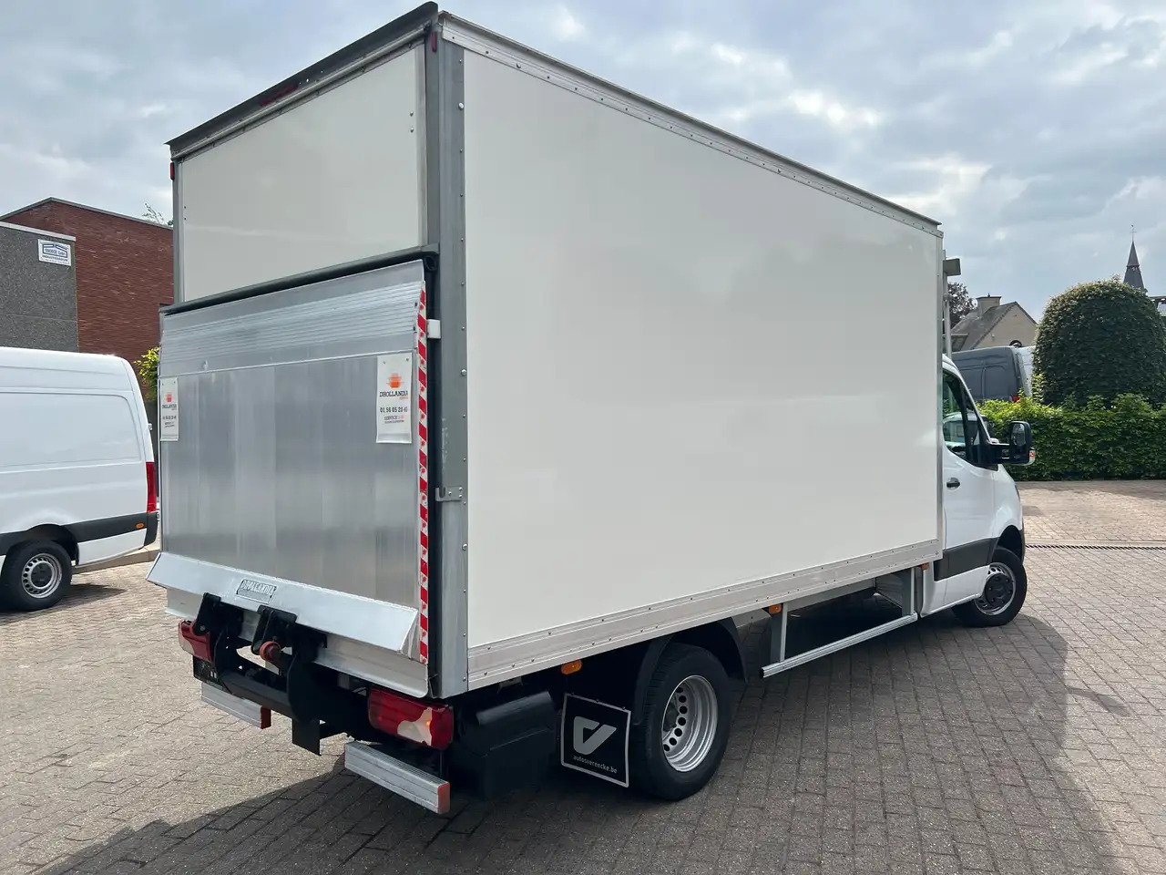 Mercedes-Benz Sprinter 515 KAST+LIFT + SPOILER (35.250ex) 2.300M - Furgoneta caja cerrada: foto 4 Mercedes-Benz Sprinter 515 KAST+LIFT + SPOILER (35.250ex) 2.300M - Furgoneta caja cerrada: foto 4
