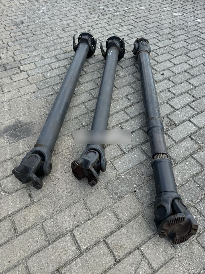 Mercedes-Benz WAŁ PĘDNY NAPĘDOWY 3 CZĘSCIOWY MERCEDES ATEGO III 17.5 - Eje y piezas para Camión: foto 3 Mercedes-Benz WAŁ PĘDNY NAPĘDOWY 3 CZĘSCIOWY MERCEDES ATEGO III 17.5 - Eje y piezas para Camión: foto 3
