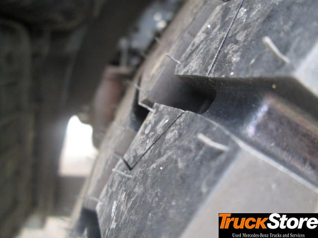 Mercedes-Benz Actros 1845 LS - Cabeza tractora: foto 4 Mercedes-Benz Actros 1845 LS - Cabeza tractora: foto 4