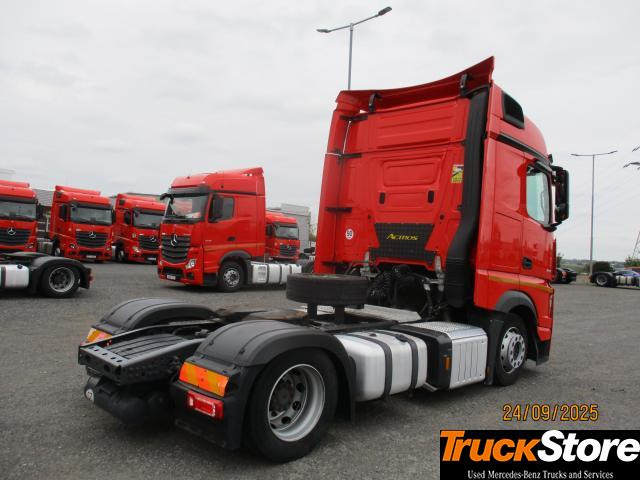 Mercedes-Benz Actros 1845 LS nRL - Cabeza tractora: foto 3 Mercedes-Benz Actros 1845 LS nRL - Cabeza tractora: foto 3