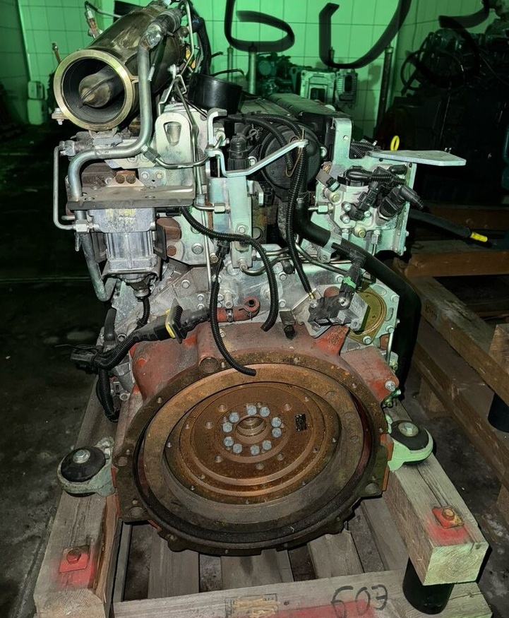 Deutz TCD 4.1 L4 Deutz - Motor para Excavadora: foto 1 Deutz TCD 4.1 L4 Deutz - Motor para Excavadora: foto 1