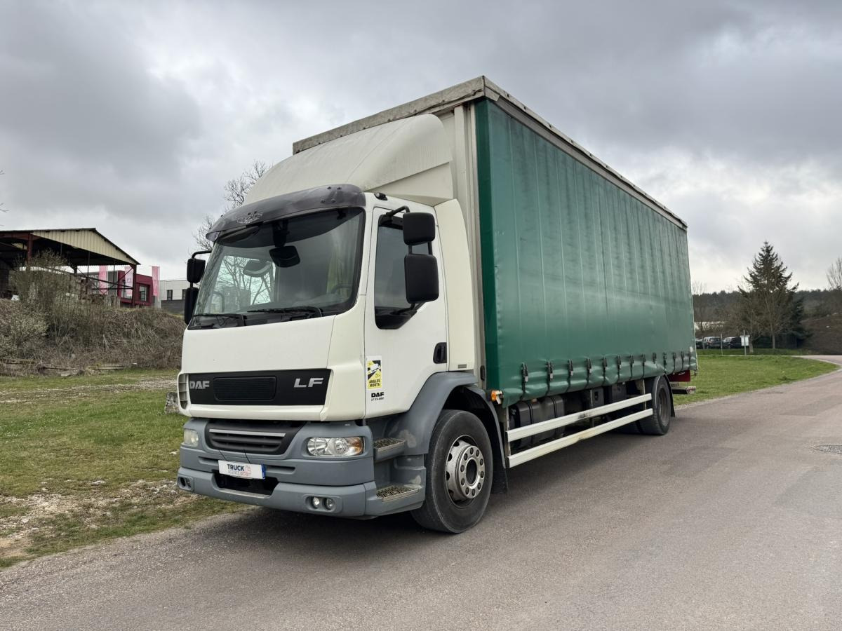 DAF LF - Camión lona: foto 3 DAF LF - Camión lona: foto 3