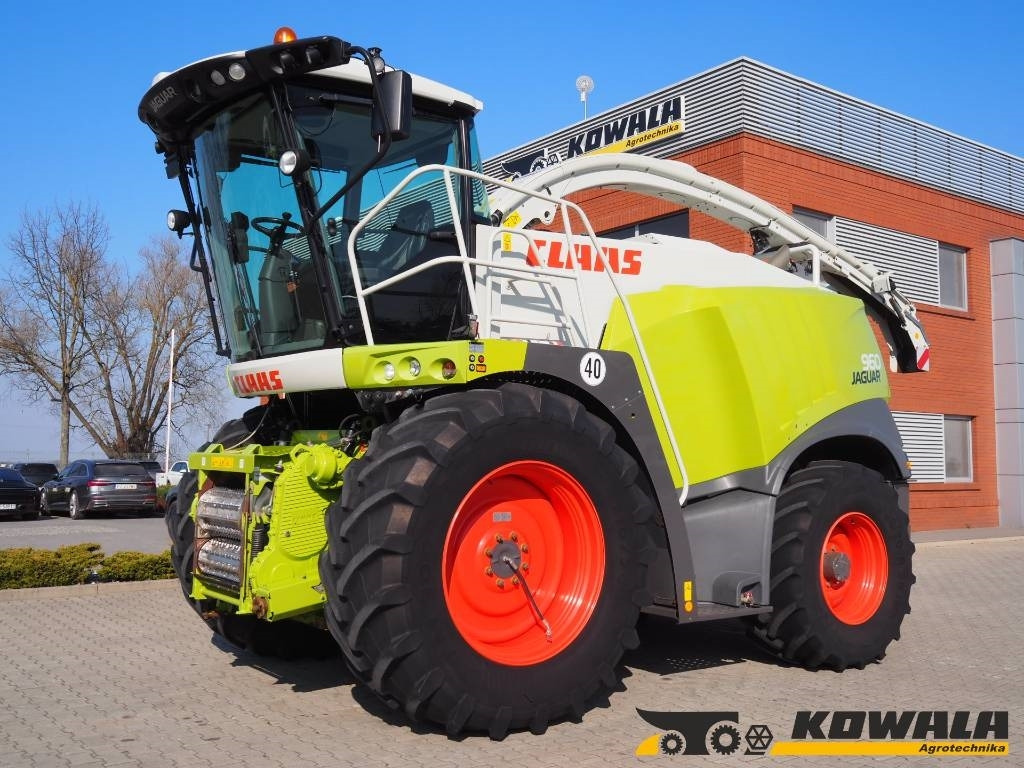 Claas Jaguar 960 4WD - Cosechadora de forraje: foto 1 Claas Jaguar 960 4WD - Cosechadora de forraje: foto 1