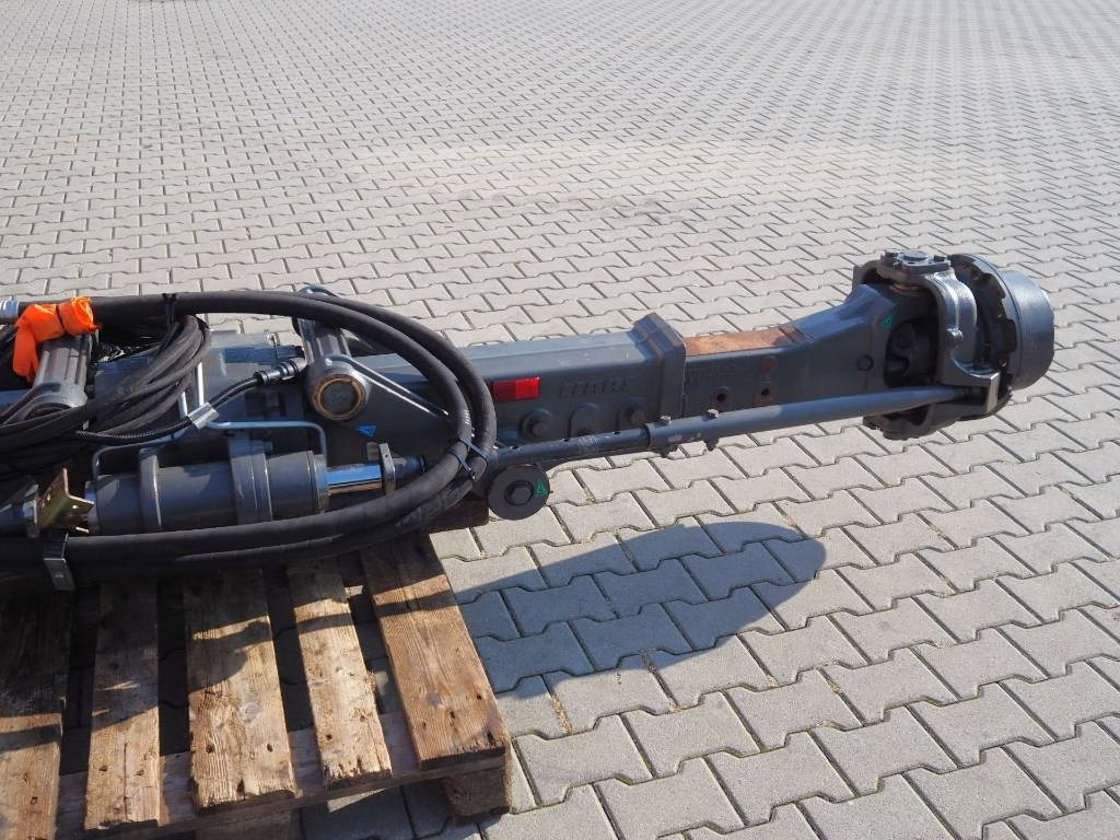 Claas Lexion / NAF rear driving axle / 4WD - Accesorios para cosechadoras: foto 4 Claas Lexion / NAF rear driving axle / 4WD - Accesorios para cosechadoras: foto 4