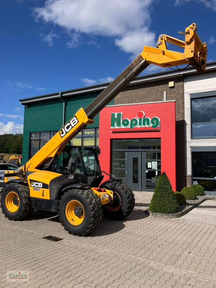 JCB 541-70 Agri Plus - Manipulador telescópico: foto 1 JCB 541-70 Agri Plus - Manipulador telescópico: foto 1