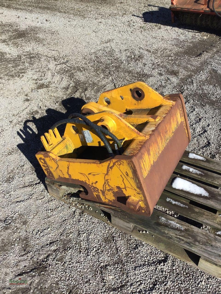 JCB Schnellwechsler Umba - Acoplamiento rápido para Manipulador telescópico: foto 2 JCB Schnellwechsler Umba - Acoplamiento rápido para Manipulador telescópico: foto 2