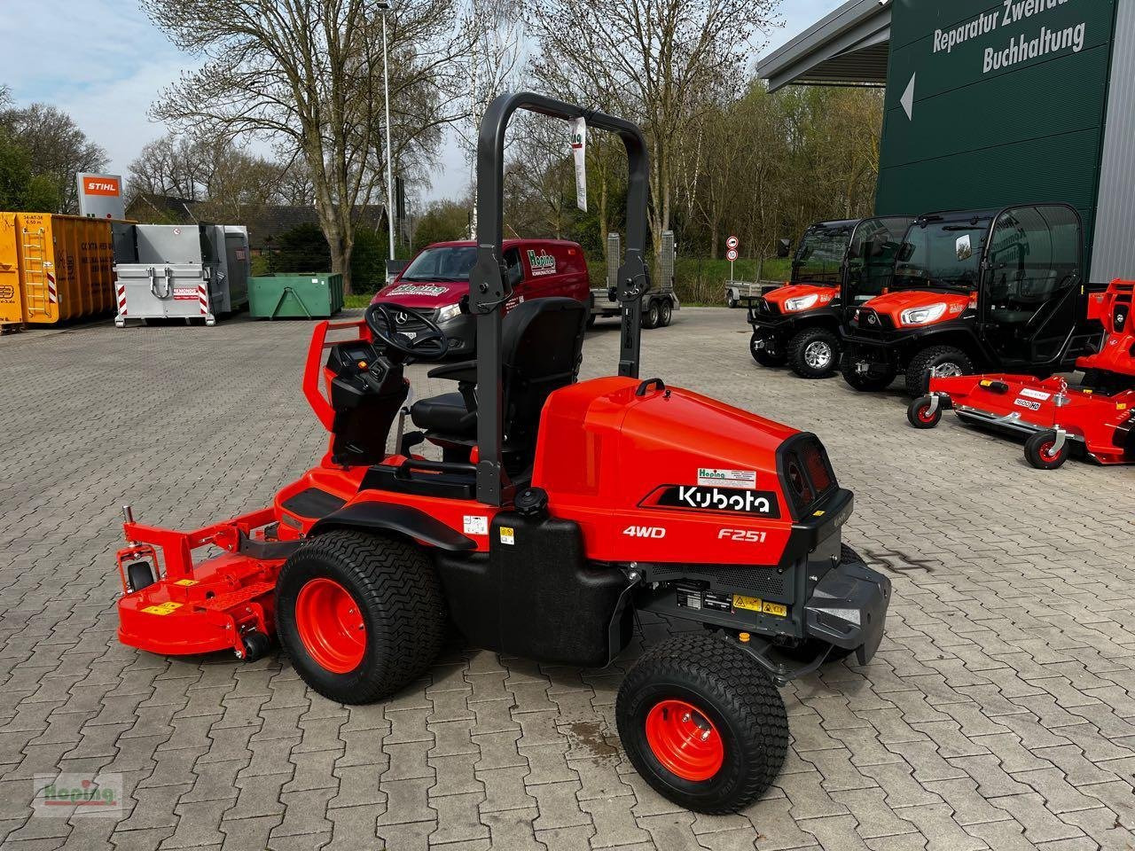 Kubota F 251 AWD - Cortacésped: foto 3 Kubota F 251 AWD - Cortacésped: foto 3