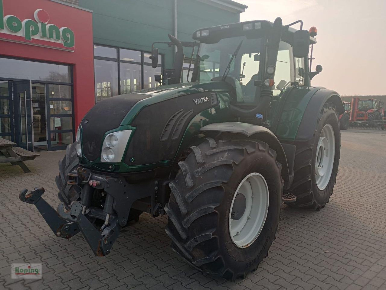 Valtra T203 D - Tractor: foto 3 Valtra T203 D - Tractor: foto 3
