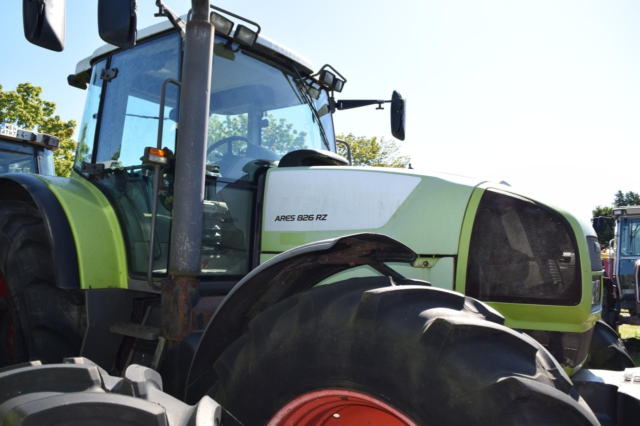 CLAAS Ares 826 RZ - Tractor: foto 3 CLAAS Ares 826 RZ - Tractor: foto 3