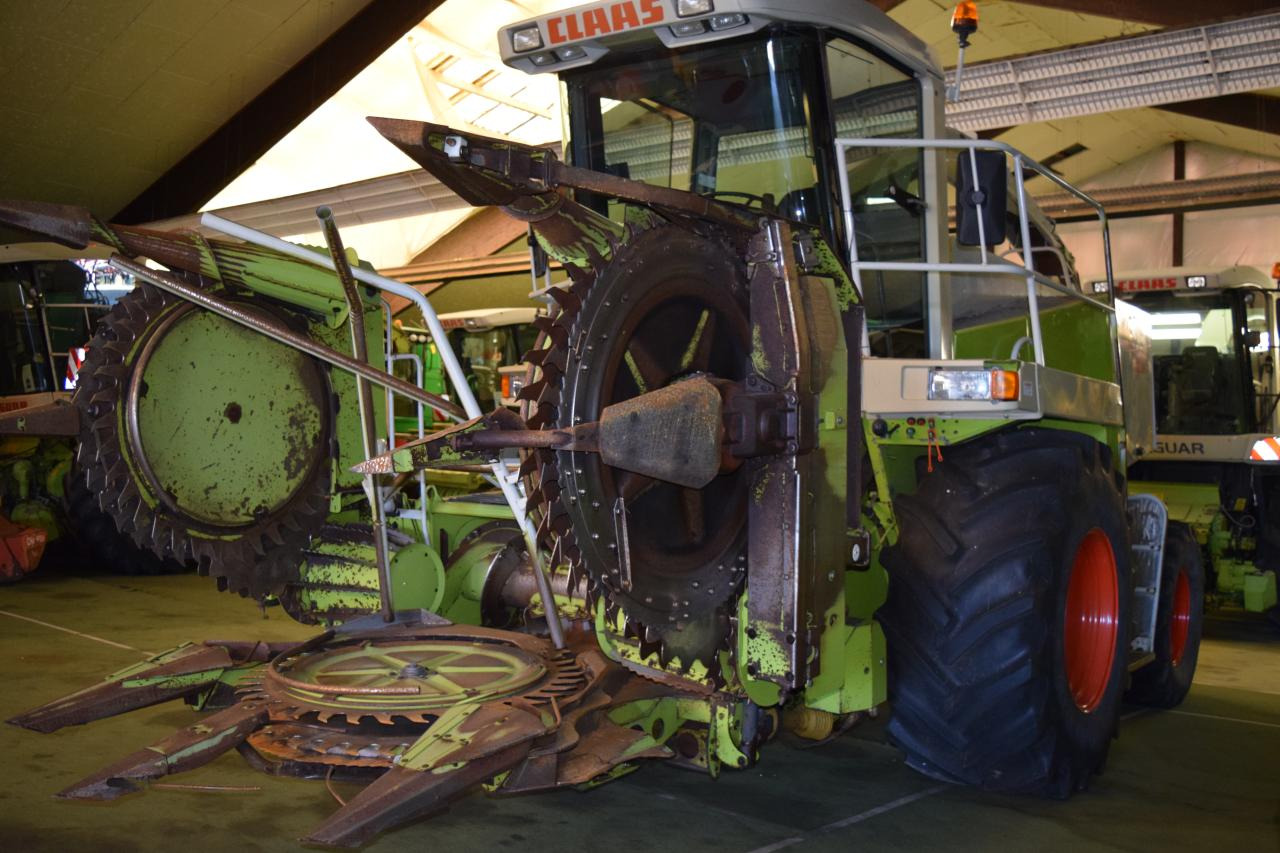 CLAAS Jaguar 820 - Cosechadora de forraje: foto 4 CLAAS Jaguar 820 - Cosechadora de forraje: foto 4