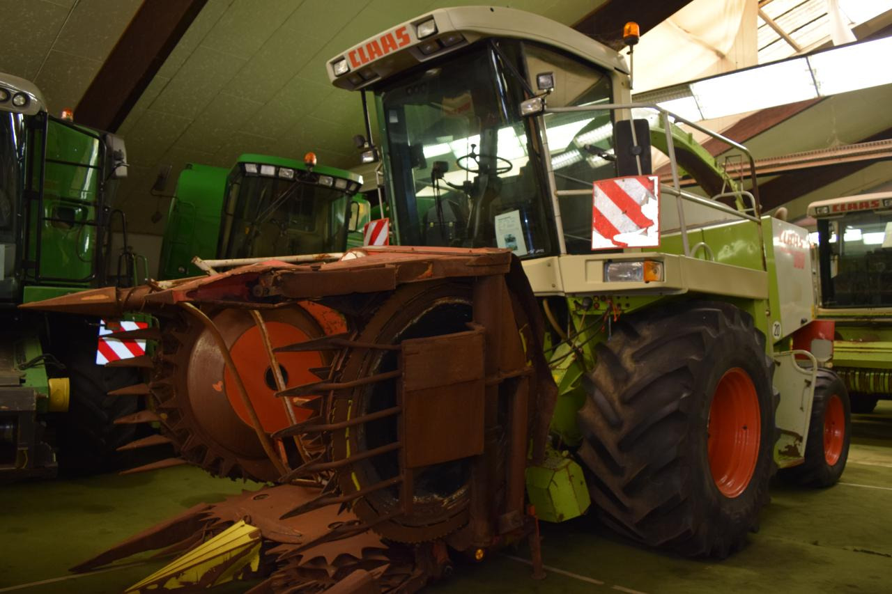 CLAAS Jaguar 860 - Cosechadora de forraje: foto 1 CLAAS Jaguar 860 - Cosechadora de forraje: foto 1