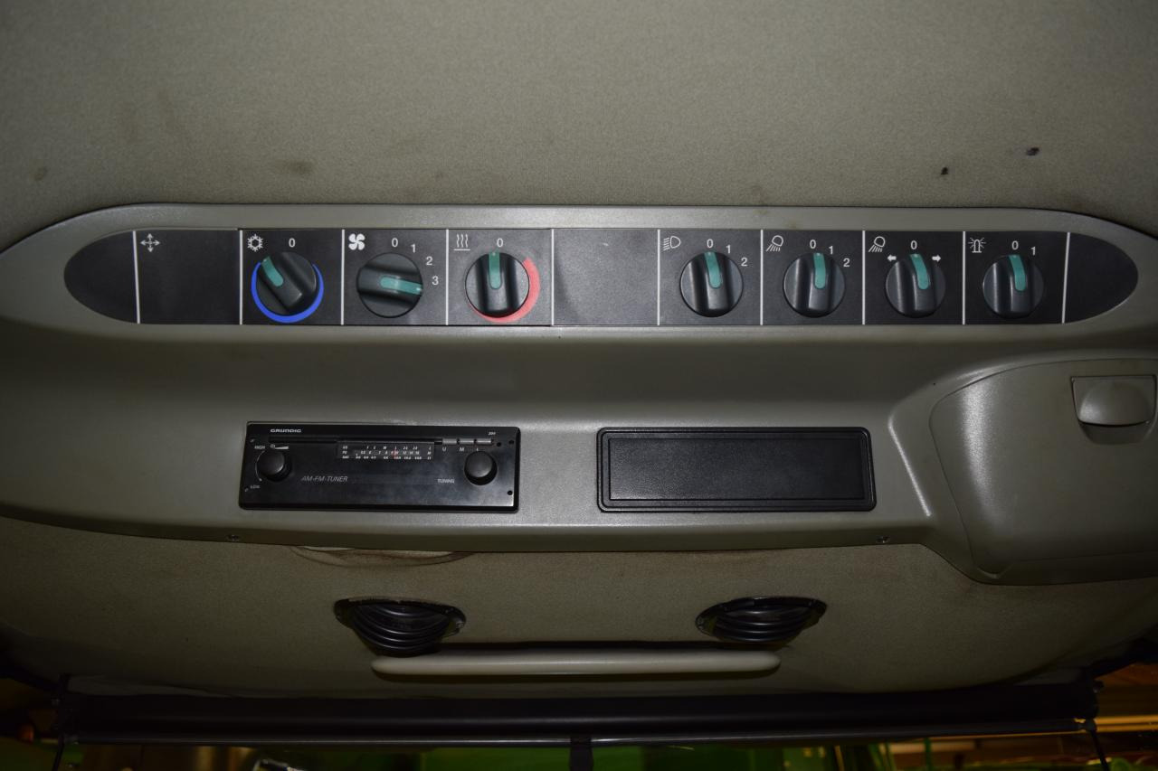 Cosechadora de forraje CLAAS Jaguar 900: foto 12