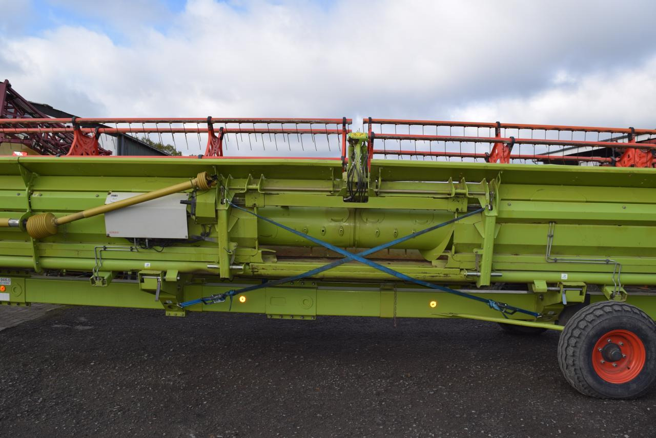 CLAAS V 1230 Vario *Schneidwerk* - Cabezal de grano: foto 5 CLAAS V 1230 Vario *Schneidwerk* - Cabezal de grano: foto 5