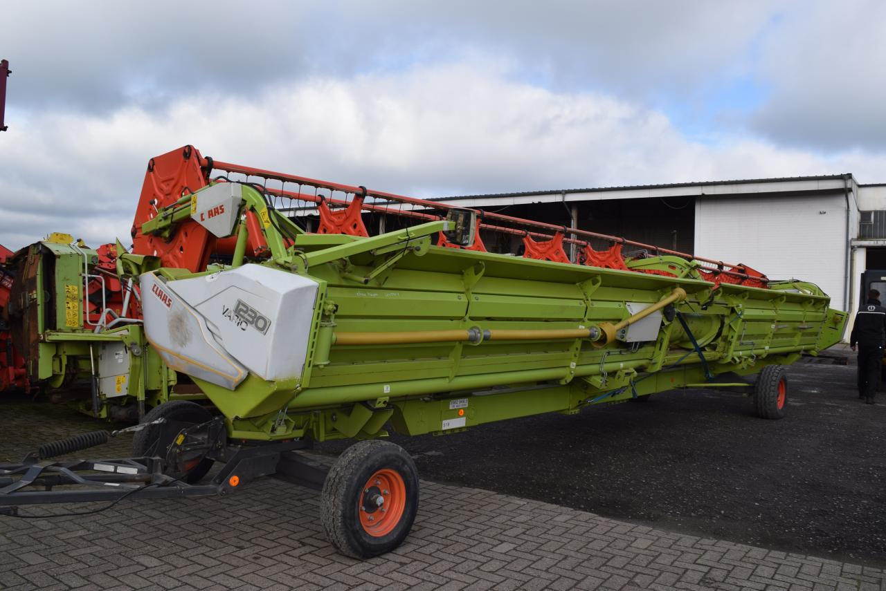 CLAAS V 1230 Vario *Schneidwerk* - Cabezal de grano: foto 4 CLAAS V 1230 Vario *Schneidwerk* - Cabezal de grano: foto 4