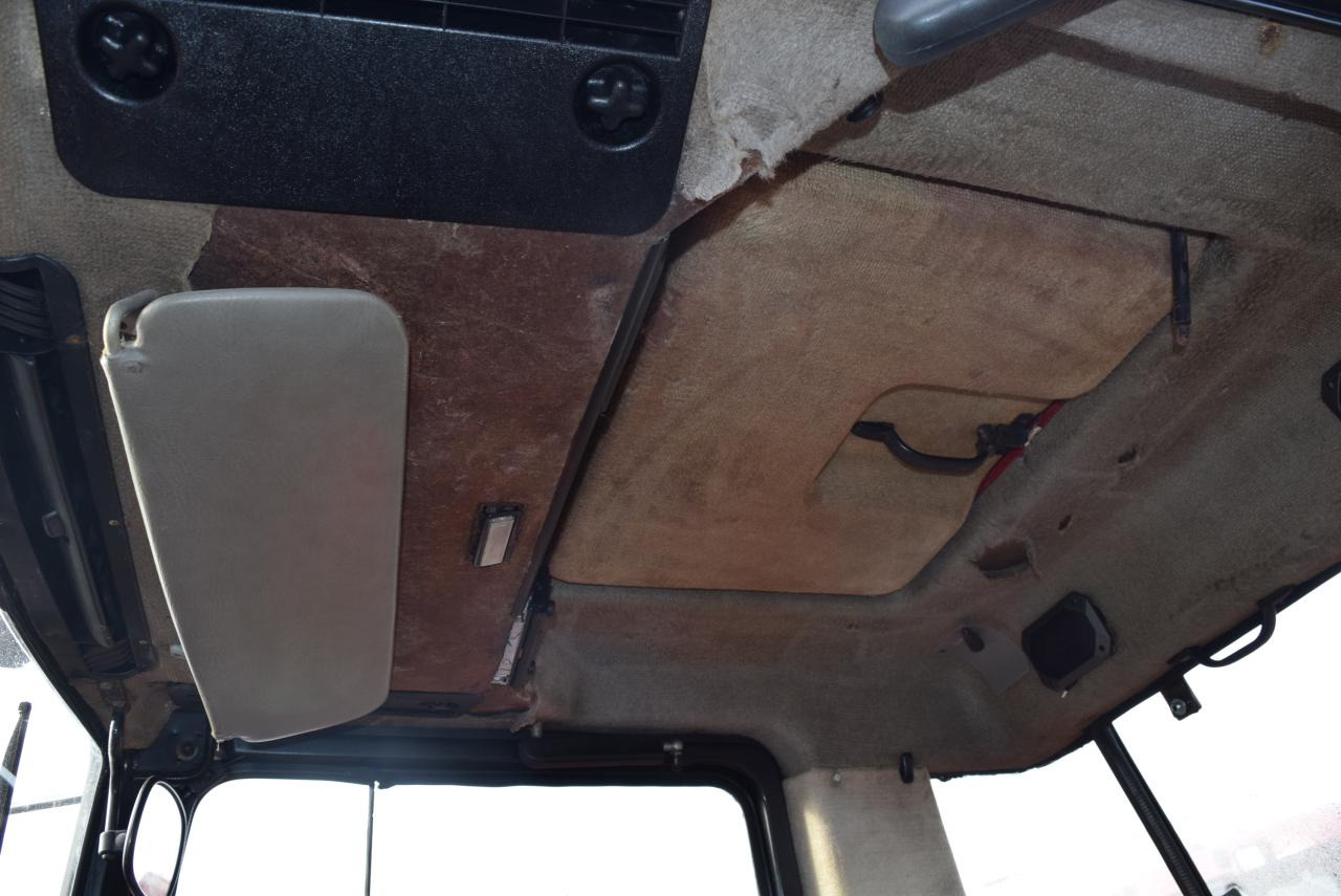 Tractor Case-IH 1455 XL A: foto 9 Tractor Case-IH 1455 XL A: foto 9