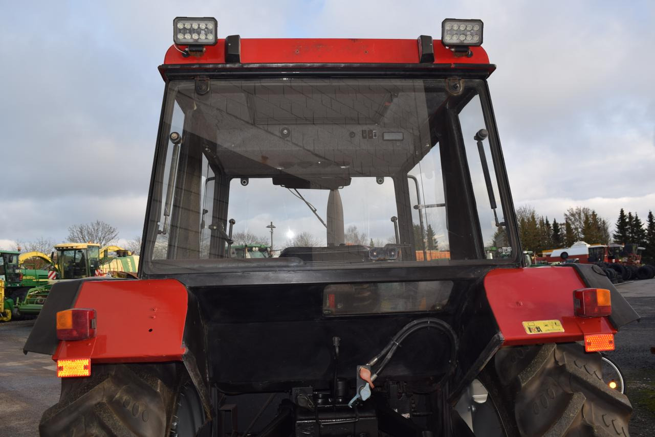 Case-IH 840 - Tractor: foto 3 Case-IH 840 - Tractor: foto 3