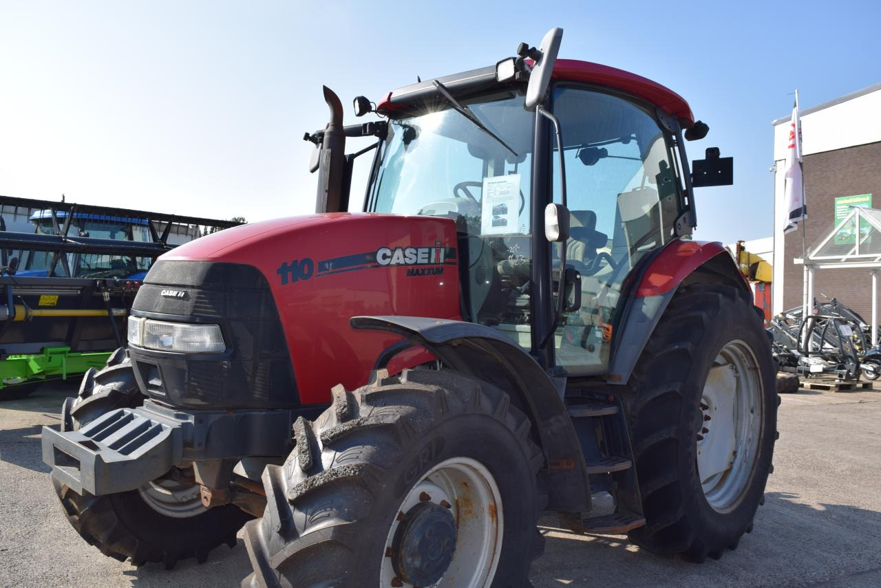 Case-IH Maxxum 110 - Tractor: foto 2 Case-IH Maxxum 110 - Tractor: foto 2