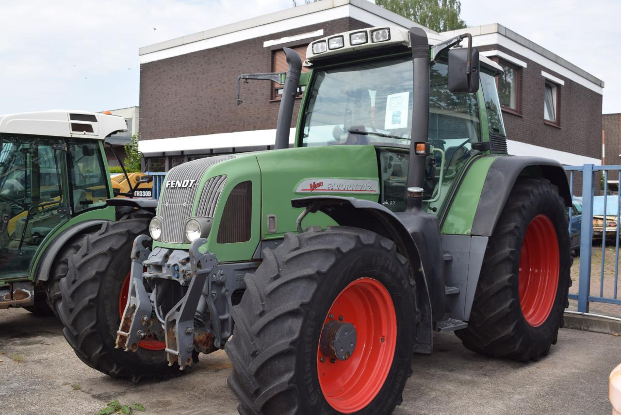 Fendt 712 Vario - Tractor: foto 3 Fendt 712 Vario - Tractor: foto 3