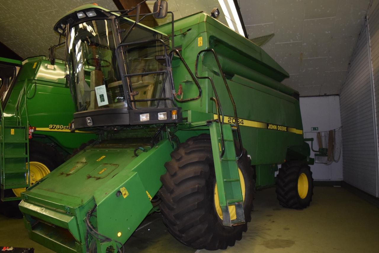 John Deere 2064 - Cosechadora de granos: foto 4 John Deere 2064 - Cosechadora de granos: foto 4