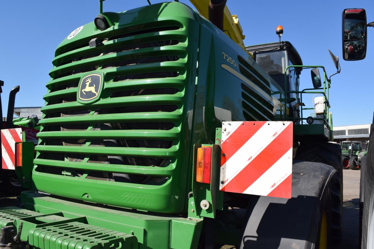 John Deere 7250 i - Cosechadora de forraje: foto 5 John Deere 7250 i - Cosechadora de forraje: foto 5