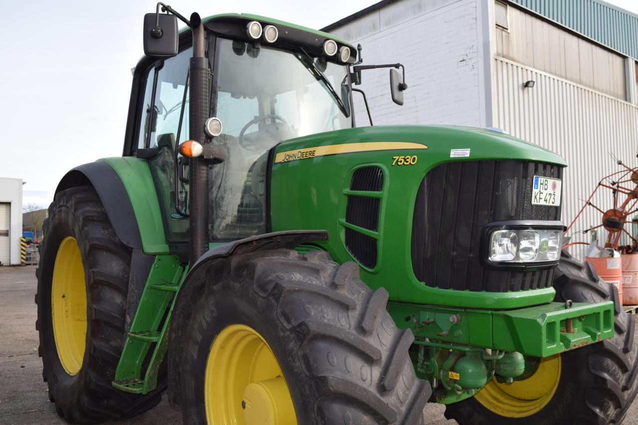 John Deere 7530 Premium - Tractor: foto 3 John Deere 7530 Premium - Tractor: foto 3