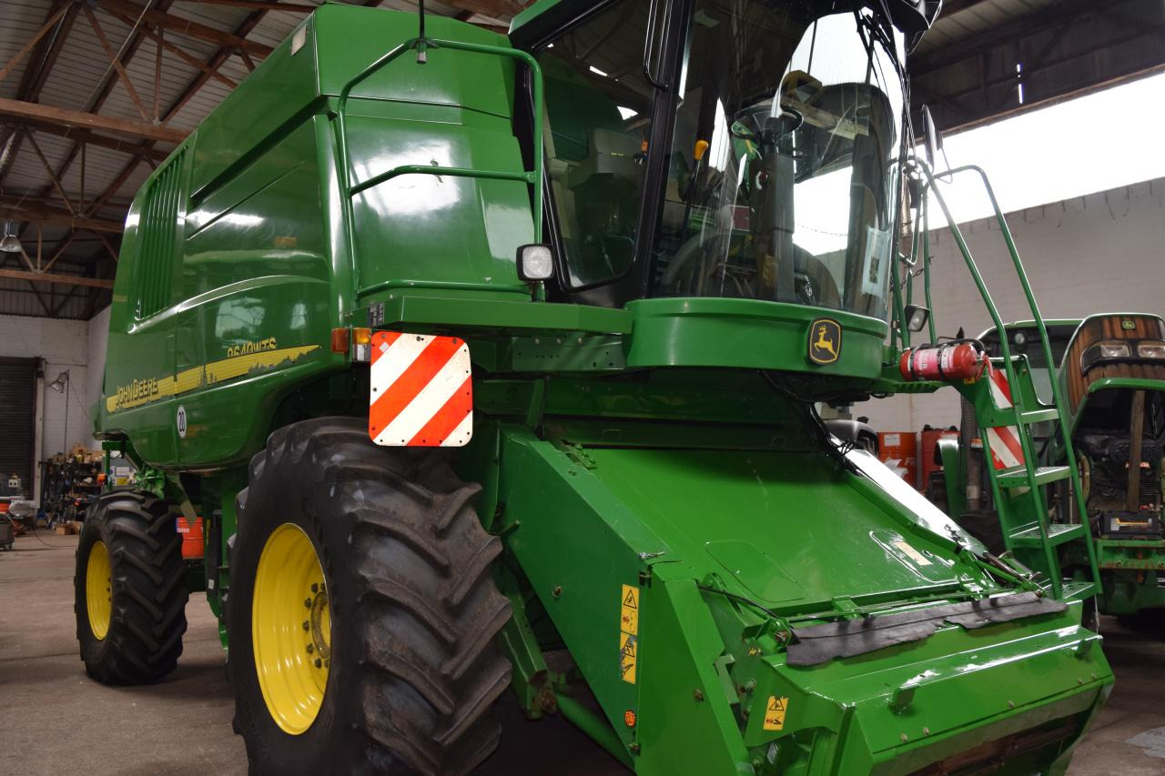 John Deere 9640 WTS - Cosechadora de granos: foto 1 John Deere 9640 WTS - Cosechadora de granos: foto 1