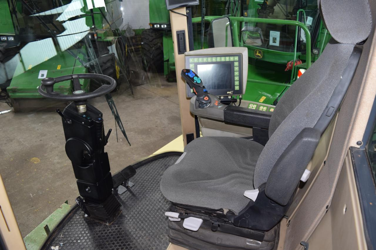 Cosechadora de forraje Krone Big X V8: foto 6