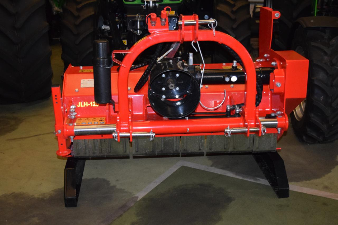 Lancer JUPITER JLH 120 - Desbrozadora de martillos: foto 2 Lancer JUPITER JLH 120 - Desbrozadora de martillos: foto 2