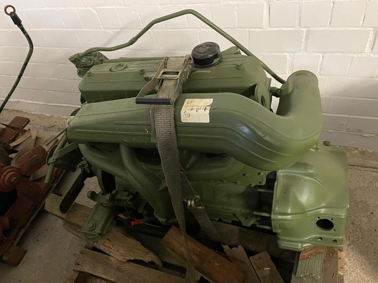 Mercedes-Benz OM 366 - Piezas de recambio: foto 1 Mercedes-Benz OM 366 - Piezas de recambio: foto 1