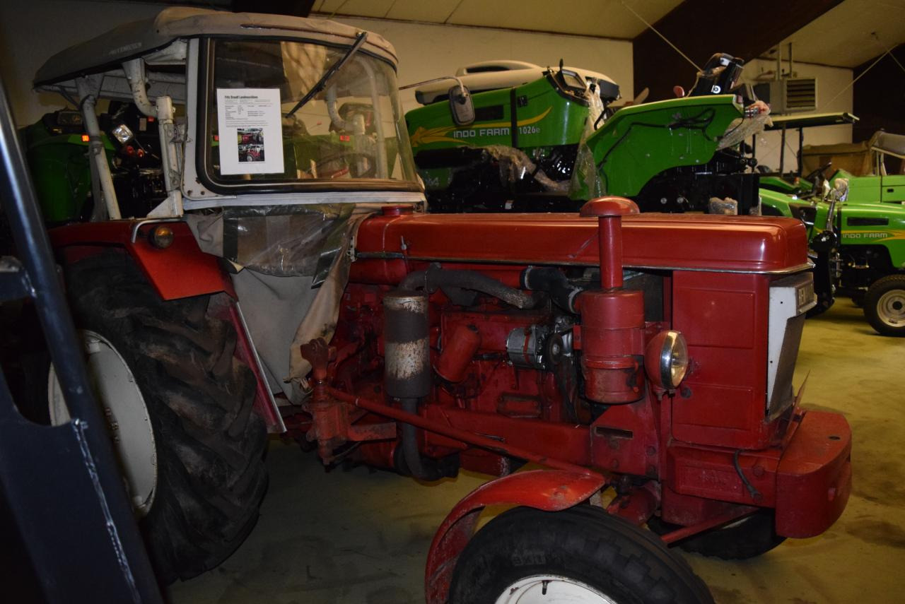 Renault Super 5D - Tractor: foto 1 Renault Super 5D - Tractor: foto 1