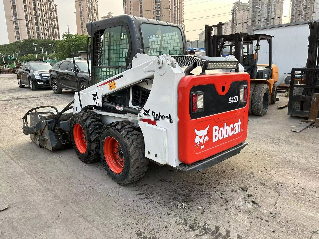 Bobcat S450 - Minicargadora: foto 3 Bobcat S450 - Minicargadora: foto 3
