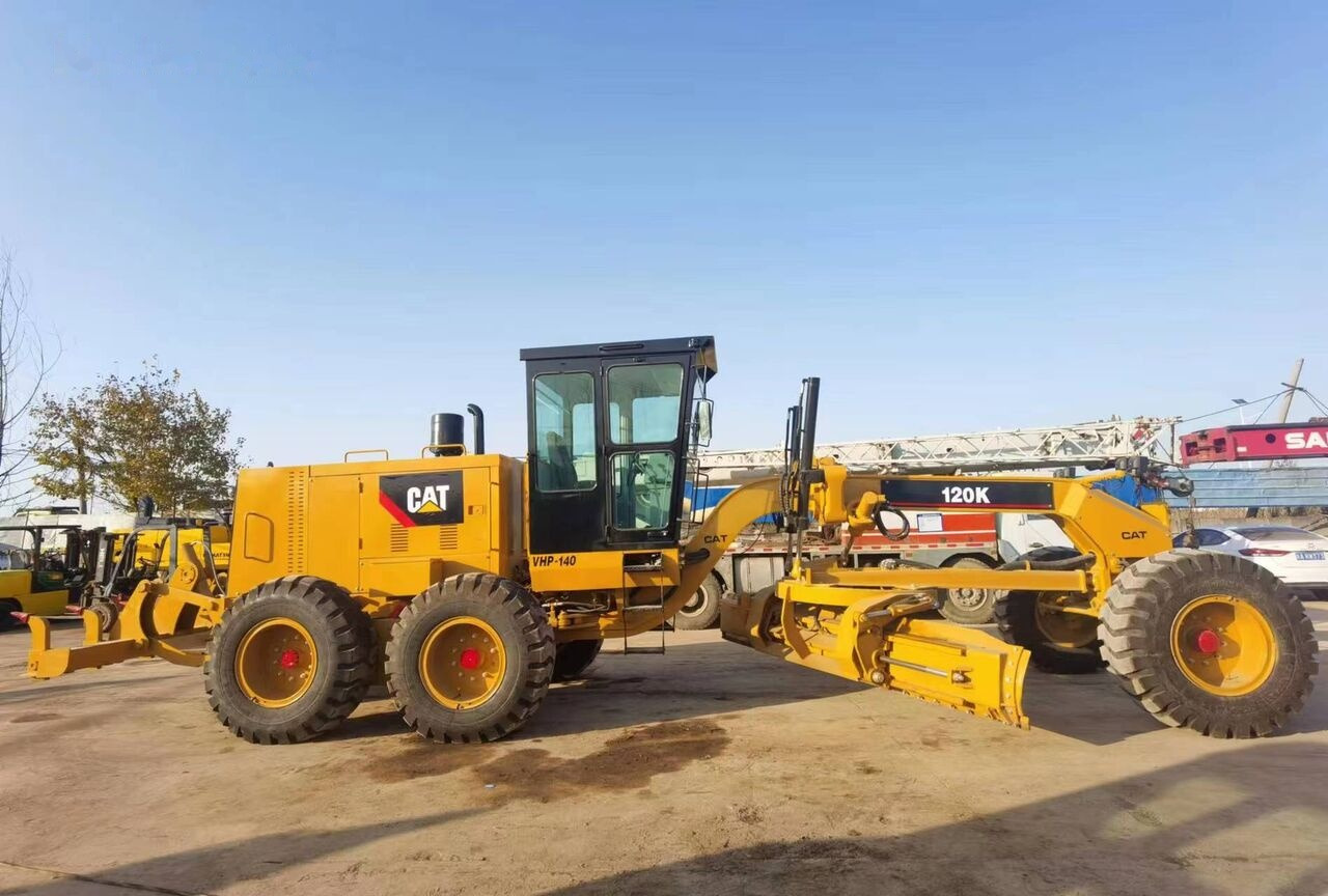 Leasing de Caterpillar 120K Caterpillar 120K: foto 6