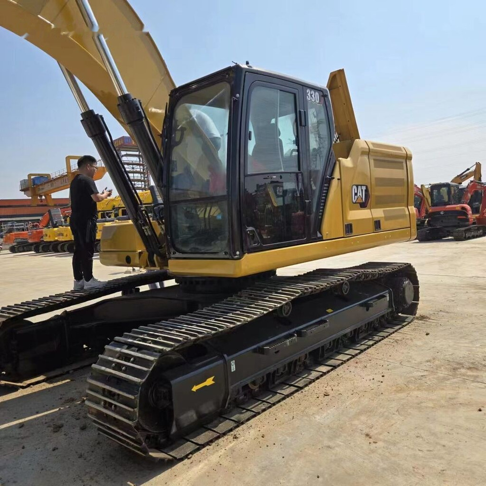 Excavadora de cadenas Caterpillar 330GC: foto 7