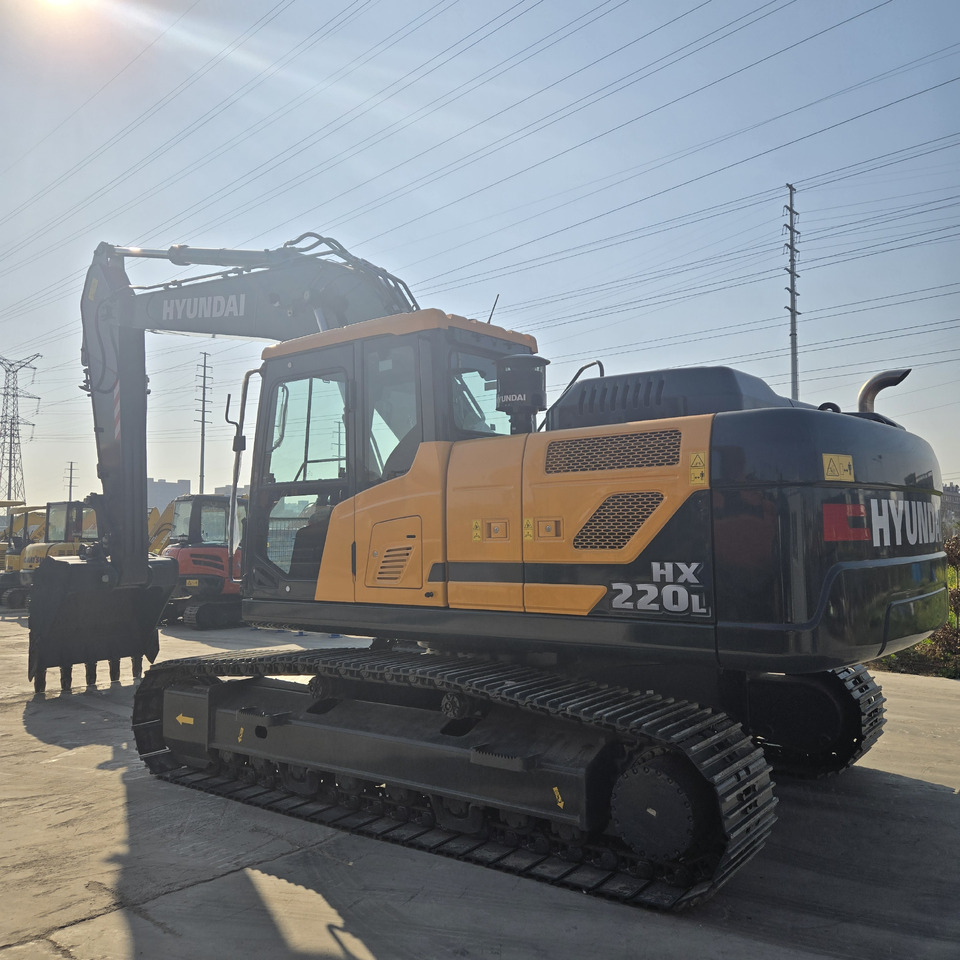 Excavadora de cadenas Hyundai HX220L: foto 6