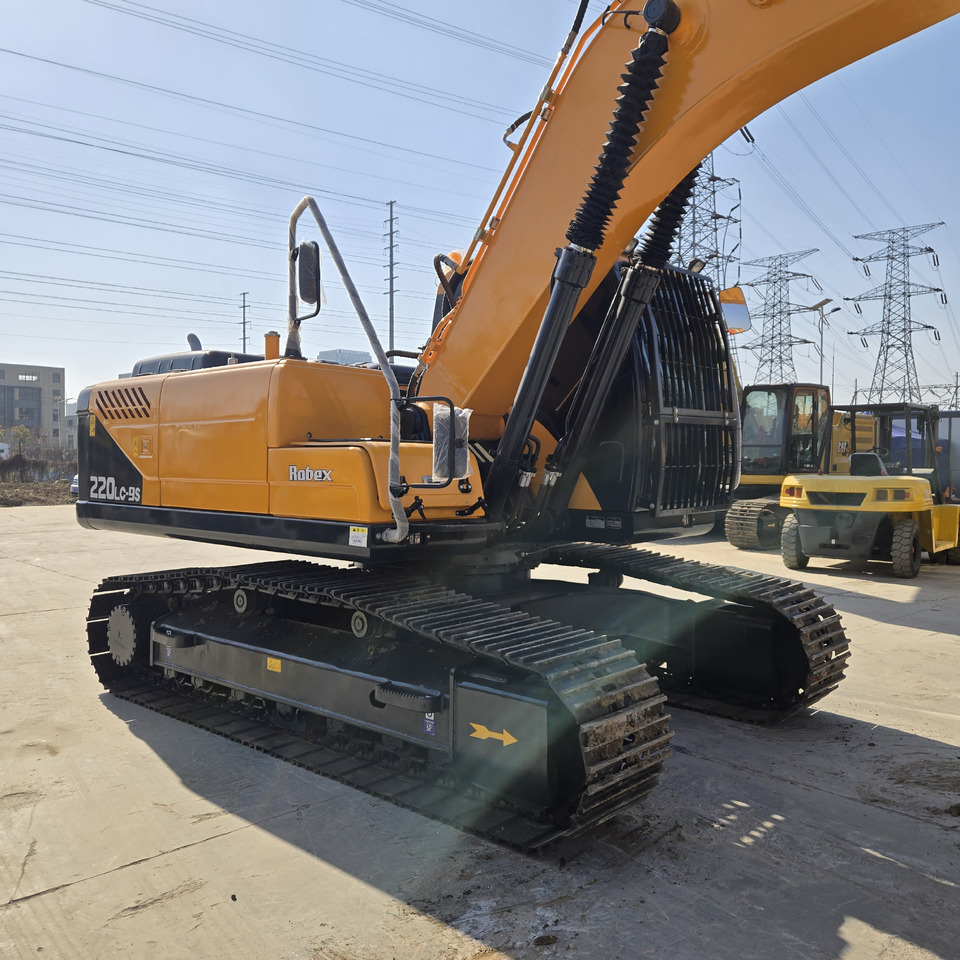 Hyundai R220-9S - Excavadora de cadenas: foto 2 Hyundai R220-9S - Excavadora de cadenas: foto 2