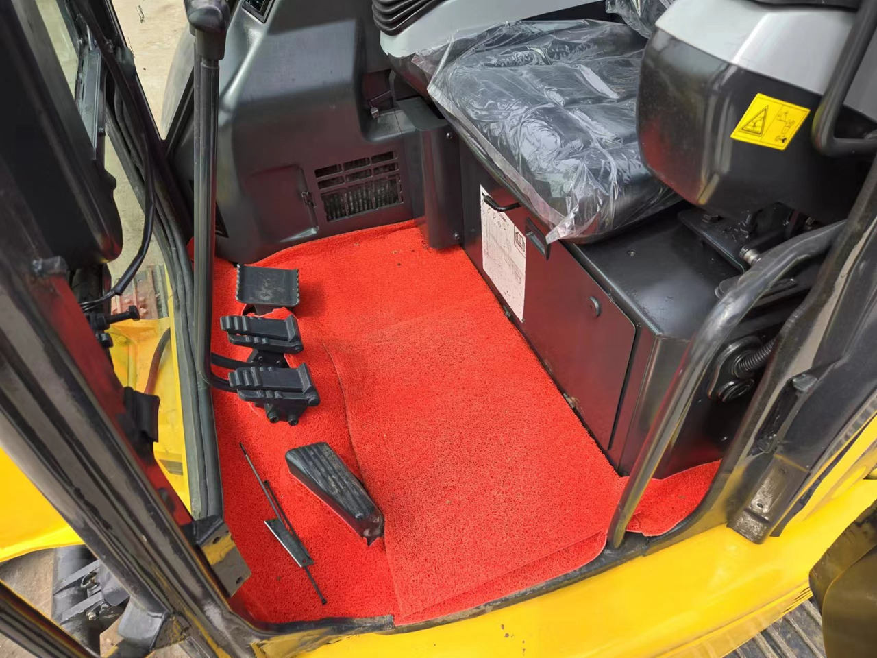 Miniexcavadora KOMATSU PC55MR: foto 7