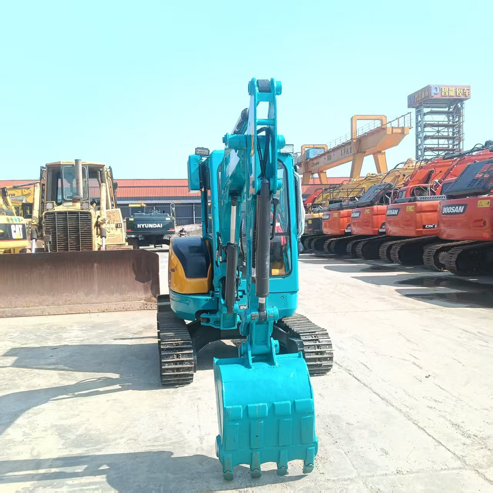 KUBOTA U35 - Miniexcavadora: foto 3 KUBOTA U35 - Miniexcavadora: foto 3