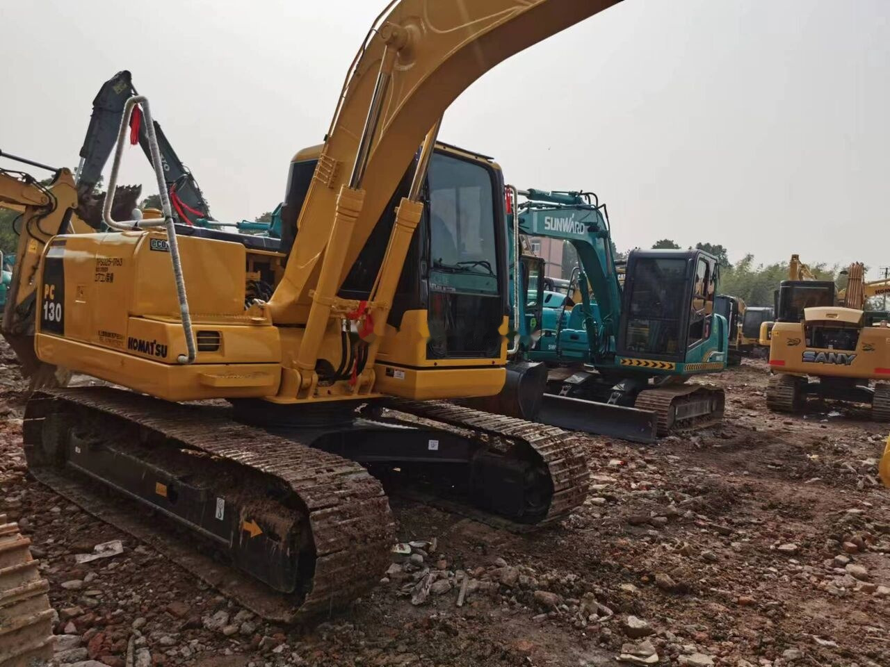 Komatsu PC130 - Excavadora de cadenas: foto 2 Komatsu PC130 - Excavadora de cadenas: foto 2