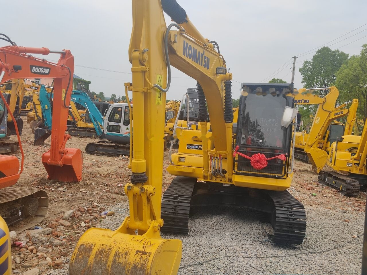Komatsu PC130 - Excavadora de cadenas: foto 4 Komatsu PC130 - Excavadora de cadenas: foto 4